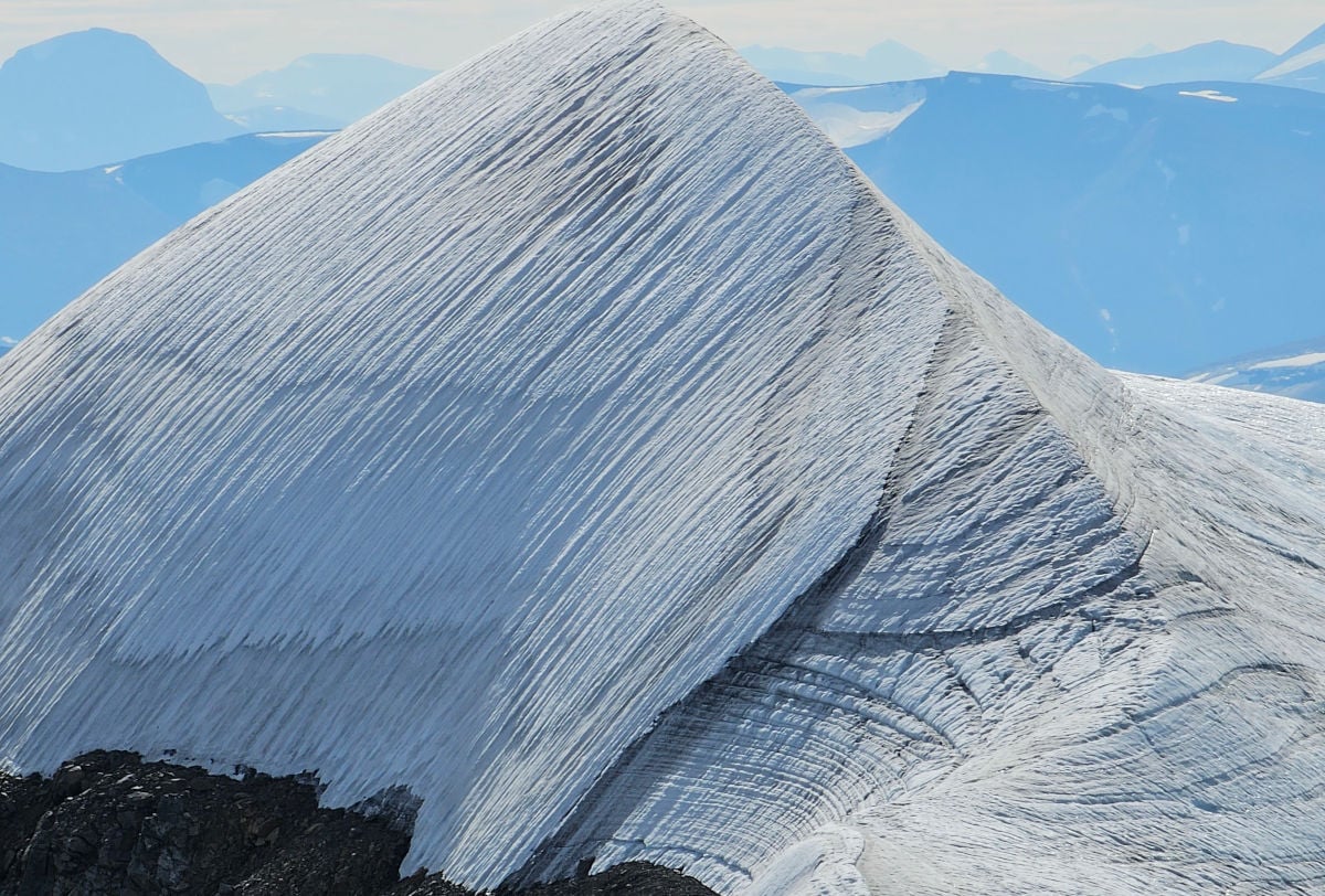 Kebnekaise's southern peak shrinks at fastest rate in three decades