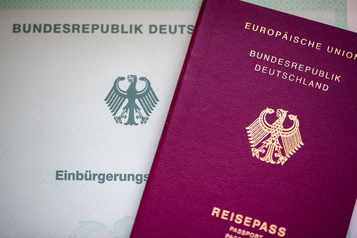 German government puts dual citizenship reform back on parliamentary agenda
