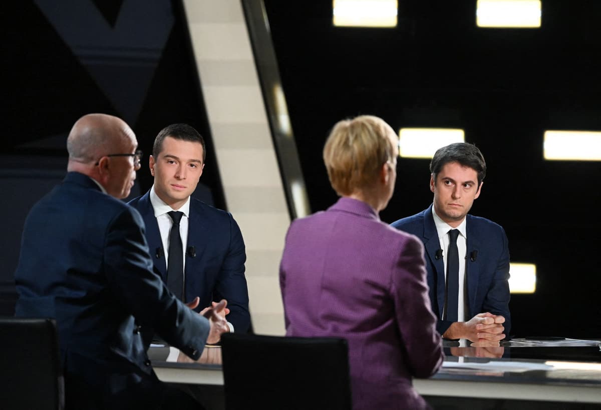 Profile: The battle of France's young political hopefuls