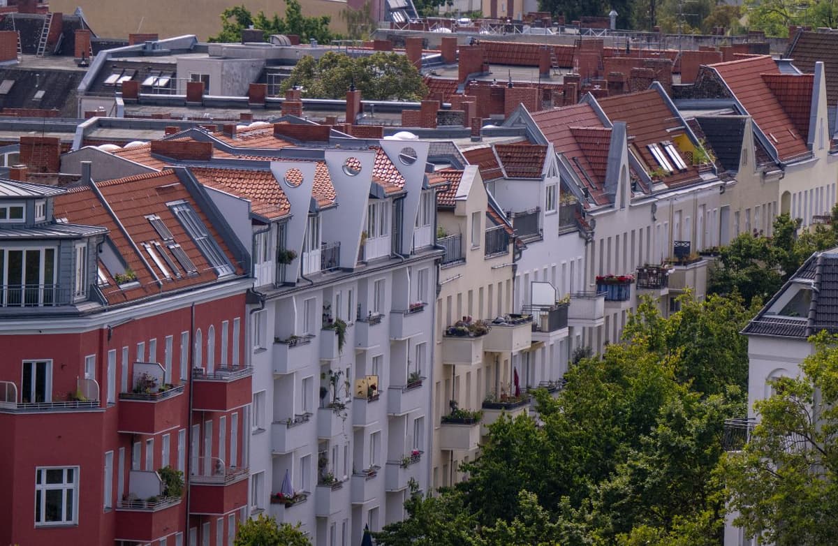 Acceptance of publicly assisted affordable rental housing in German society