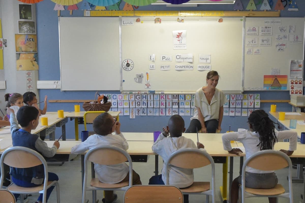 Why do (most) French primary schools have Wednesday off?