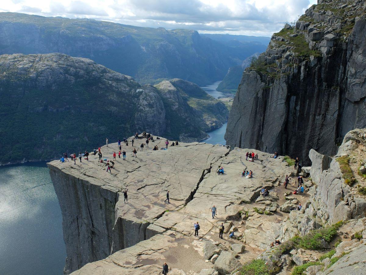 Which parts of Norway are likely to be overcrowded with tourists this summer?