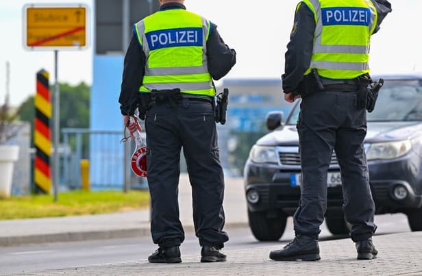 Germany to tighten controls on Polish and Czech borders as migrant numbers rise