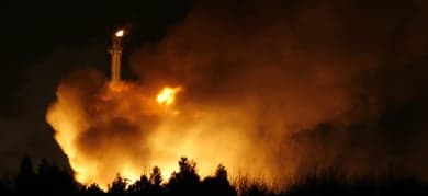 Huge blaze at Cologne plant extinguished
