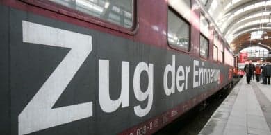 Deutche Bahn compromises with Holocaust exhibition