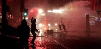 Hamburg hit by May Day riots