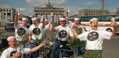 Von der Leyen: German men shouldn't drink on Dad's Day