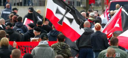 Thousands clash over neo-Nazi march in Dortmund