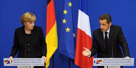 Merkel and Sarkozy vow joint front against financial crisis