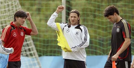 Frings takes Ballack's side in tiff with Löw