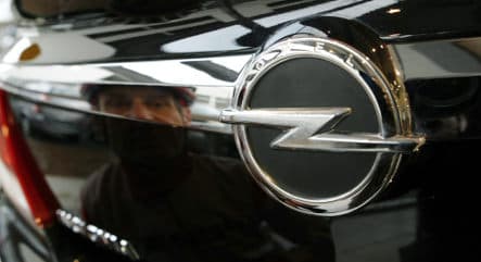 SolarWorld makes €1-billion Opel bid