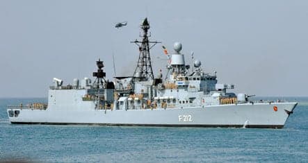 German warship foils pirate attack on vessel