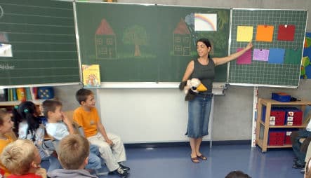Berlin raises teacher salaries by almost half