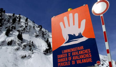 One dead, one injured, and one missing in avalanches