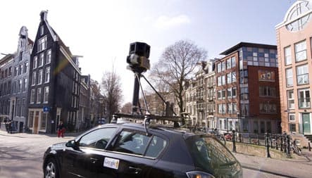 Google agrees to tinker with Street View amid privacy concerns