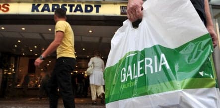 Merkel rules out state aid for retailer Arcandor