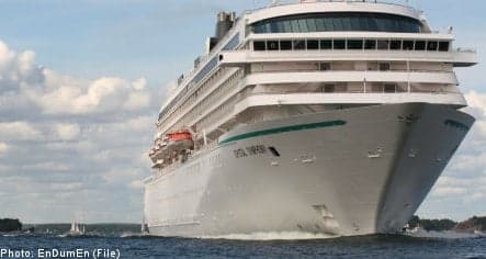 Report dumps on Baltic cruise ship discharge