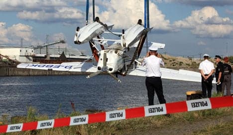 Two dead in seaplane crash in Hamburg