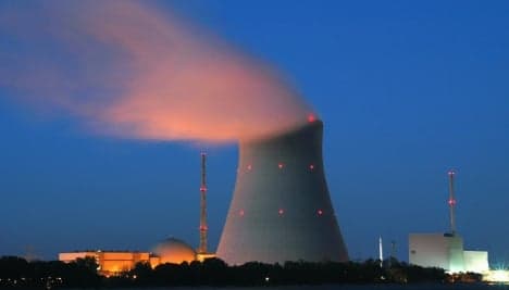 Schavan withholds nuclear energy study