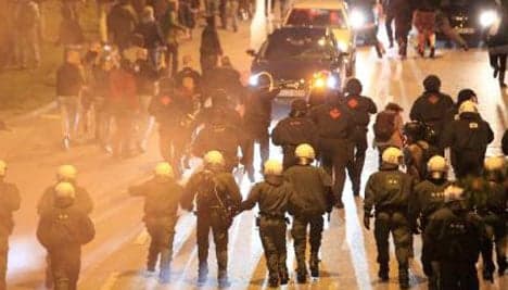 Rioting in Hamburg increases tension ahead of street fest