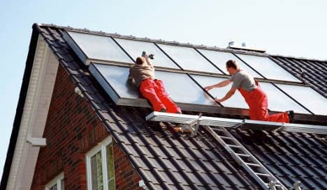 Solar panel thieves focus on rural roofs