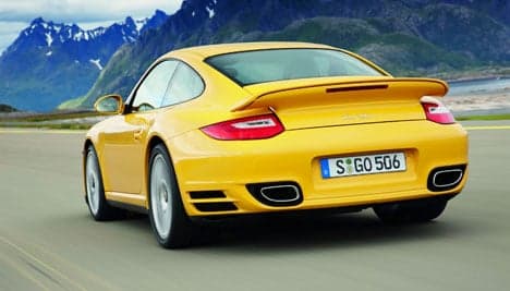 VW to acquire 49.9 percent of Porsche by year's end