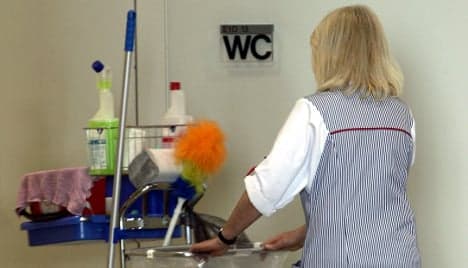Custodial worker strike washes over Berlin