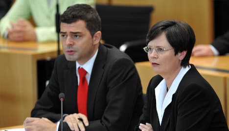 Thuringia state premier vote turns into three-round fiasco