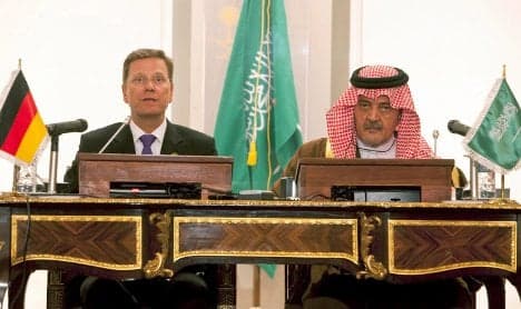 Westerwelle debates human rights with Saudis