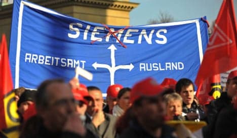 Siemens to eliminate nearly 2,000 jobs