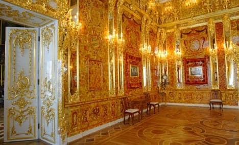 Hunt for Russia's famed Amber Room leads to Nazi bunker