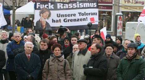 'Mile of Democracy' opposes neo-Nazi march in Magdeburg