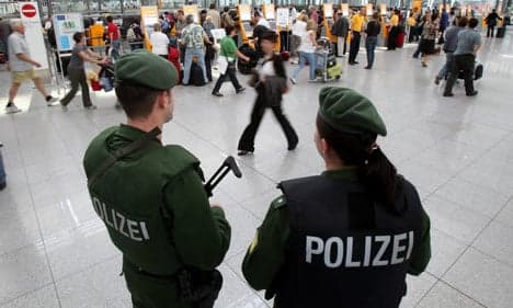 Munich airport bomb scare sparks manhunt