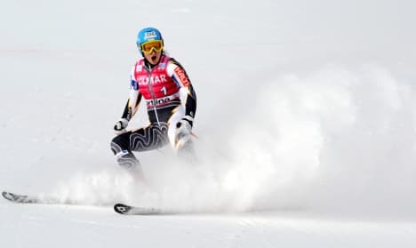 Women's ski team leaves luck to underwear and kangaroo
