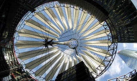 South Korean pension fund bids for Berlin's Sony Centre