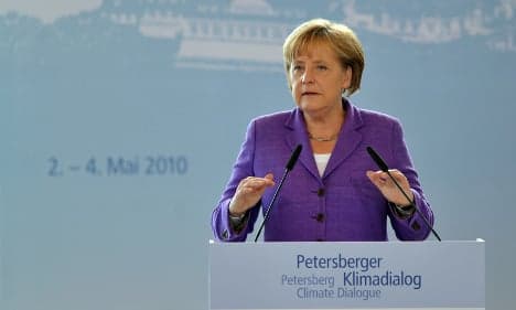 Merkel urges trust in next round of climate talks
