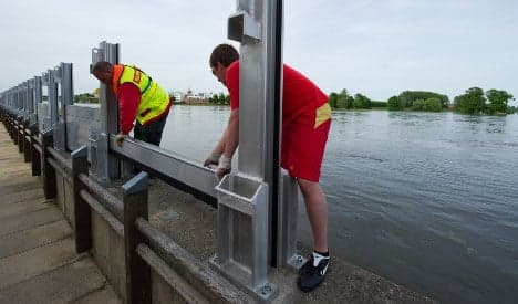 Brandenburg on alert as floodwaters rise