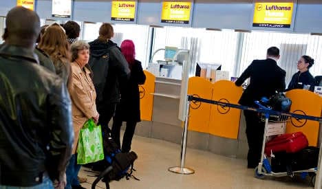 Berlin airport ground staff to strike next week