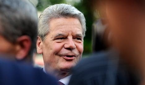 Gauck turns to The Left for votes ahead of election
