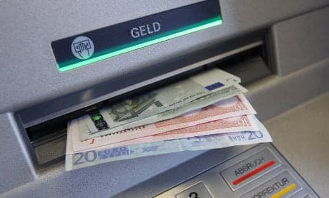 Banks' €5 ATM fee cap rejected