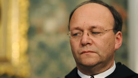 Catholic abbot returns to office despite abuse scandal