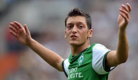 Werder Bremen dismisses Real Madrid's bid for Özil