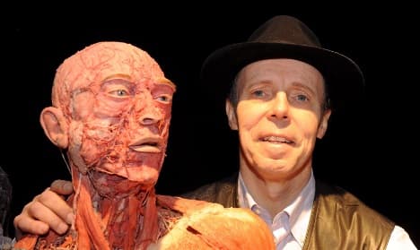 'Dr. Death' takes body parts online