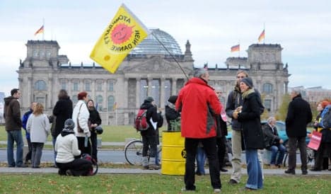 Vote to extend nuclear power sparks protests