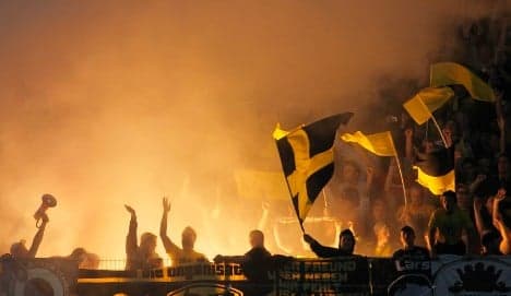 Dortmund football hooligans given chance to work off stadium bans
