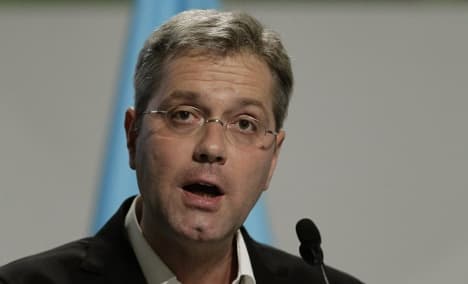 Röttgen calls climate change an economic opportunity