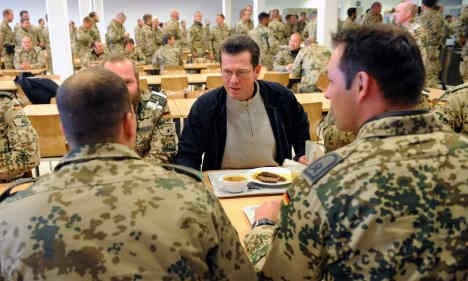 Guttenberg orders full review of armed forces