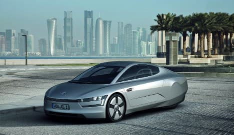 VW unveils super-efficient '1-litre' hybrid