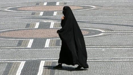 Hesse bans burkas for state workers