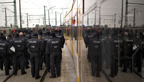 Neo-Nazis and protestors fill a tense Dresden
